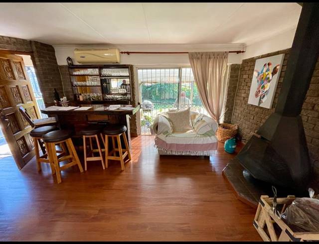 4 BEDROOM HOUSE FOR SALE IN RANT EN DAL